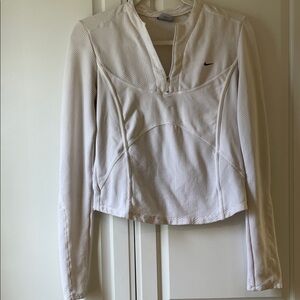 Nike Women's White Long Sleeve Top/Sweatshirt